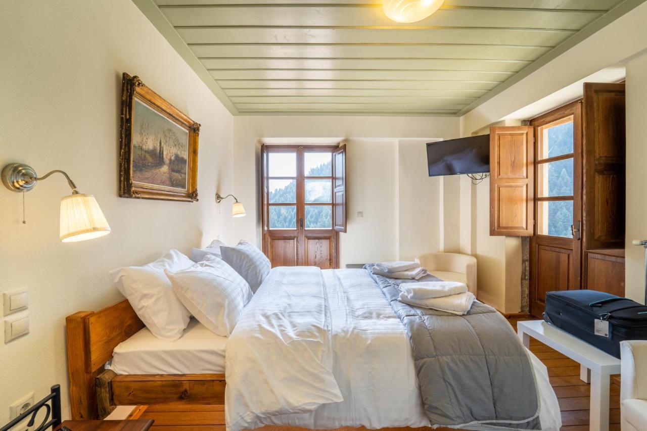 Maisonette Korfes-Κορφές-Μ Δύο Αυτόνομοι Όρoφοι Της Βίλας Κορφές Για Οικογένειες Και Μικρές Παρέες Karpenisi Bagian luar foto